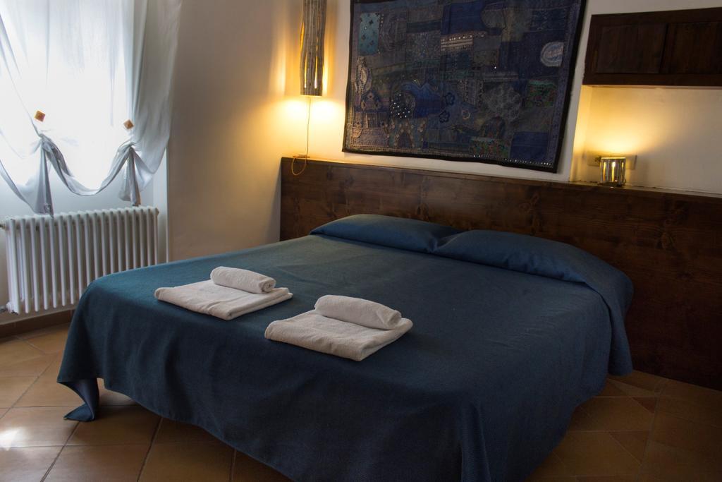 Dimora Dei Giganti Bed & Breakfast Napoli Cameră foto