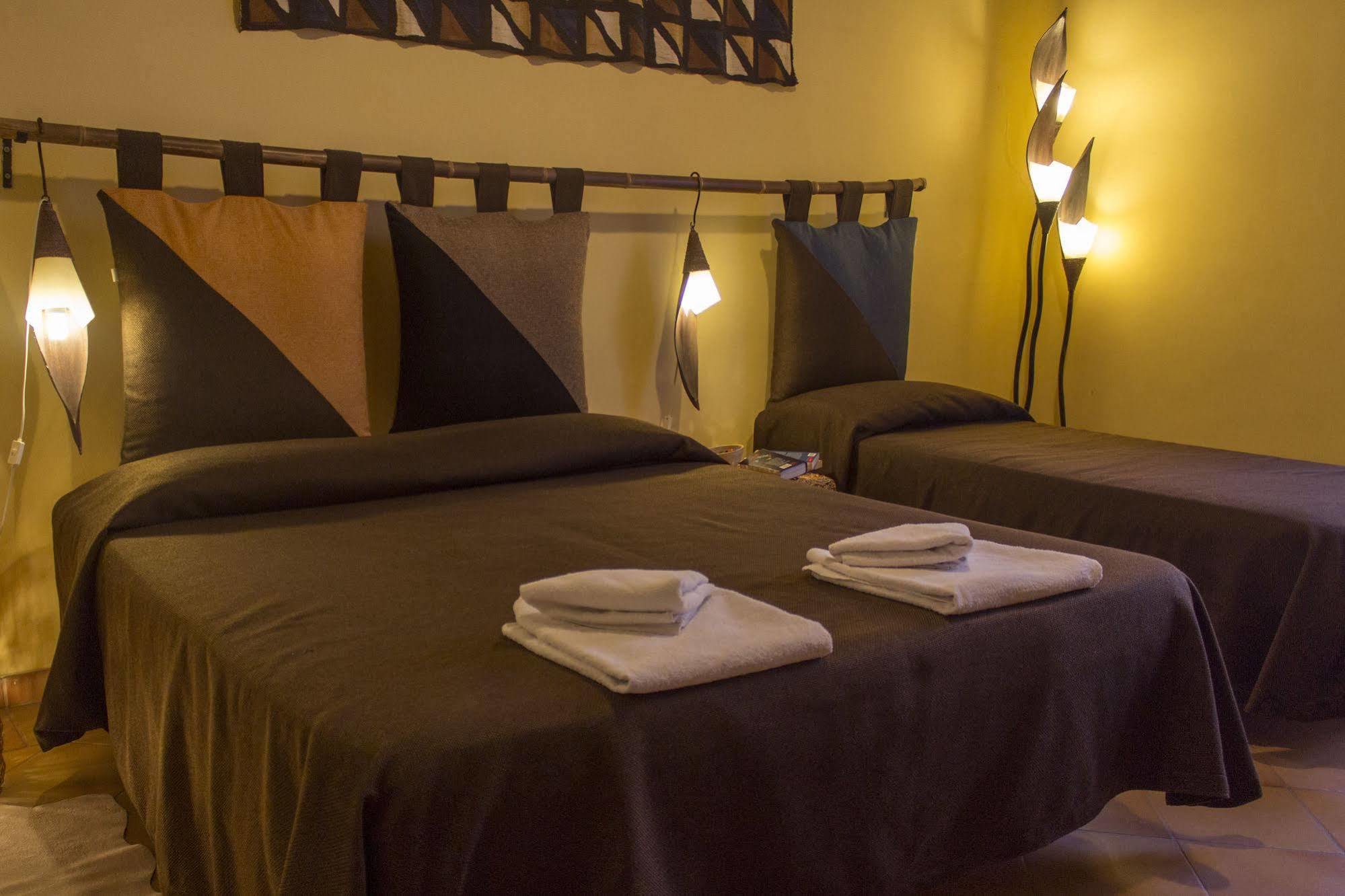 Dimora Dei Giganti Bed & Breakfast Napoli Exterior foto