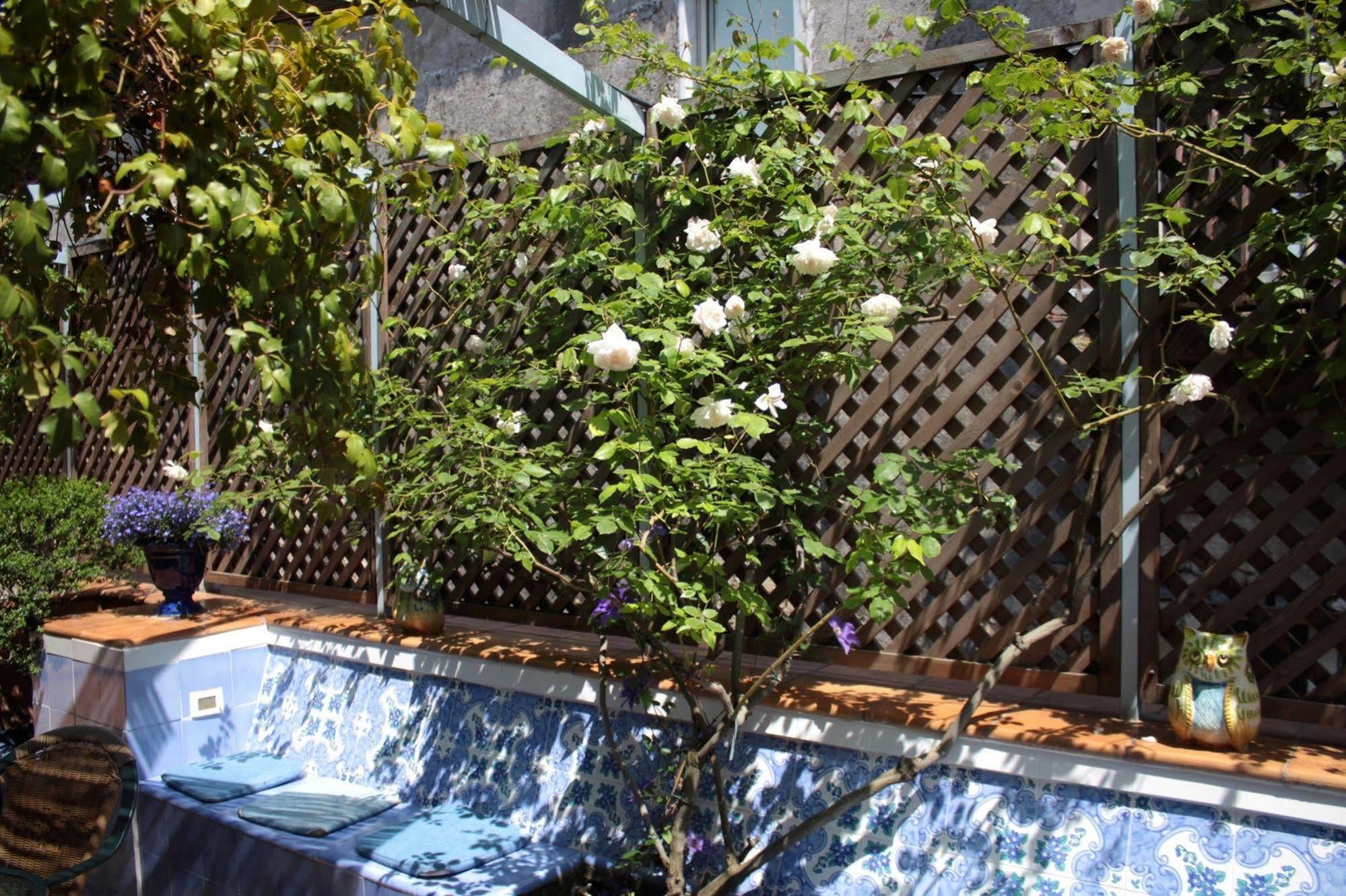 Dimora Dei Giganti Bed & Breakfast Napoli Exterior foto