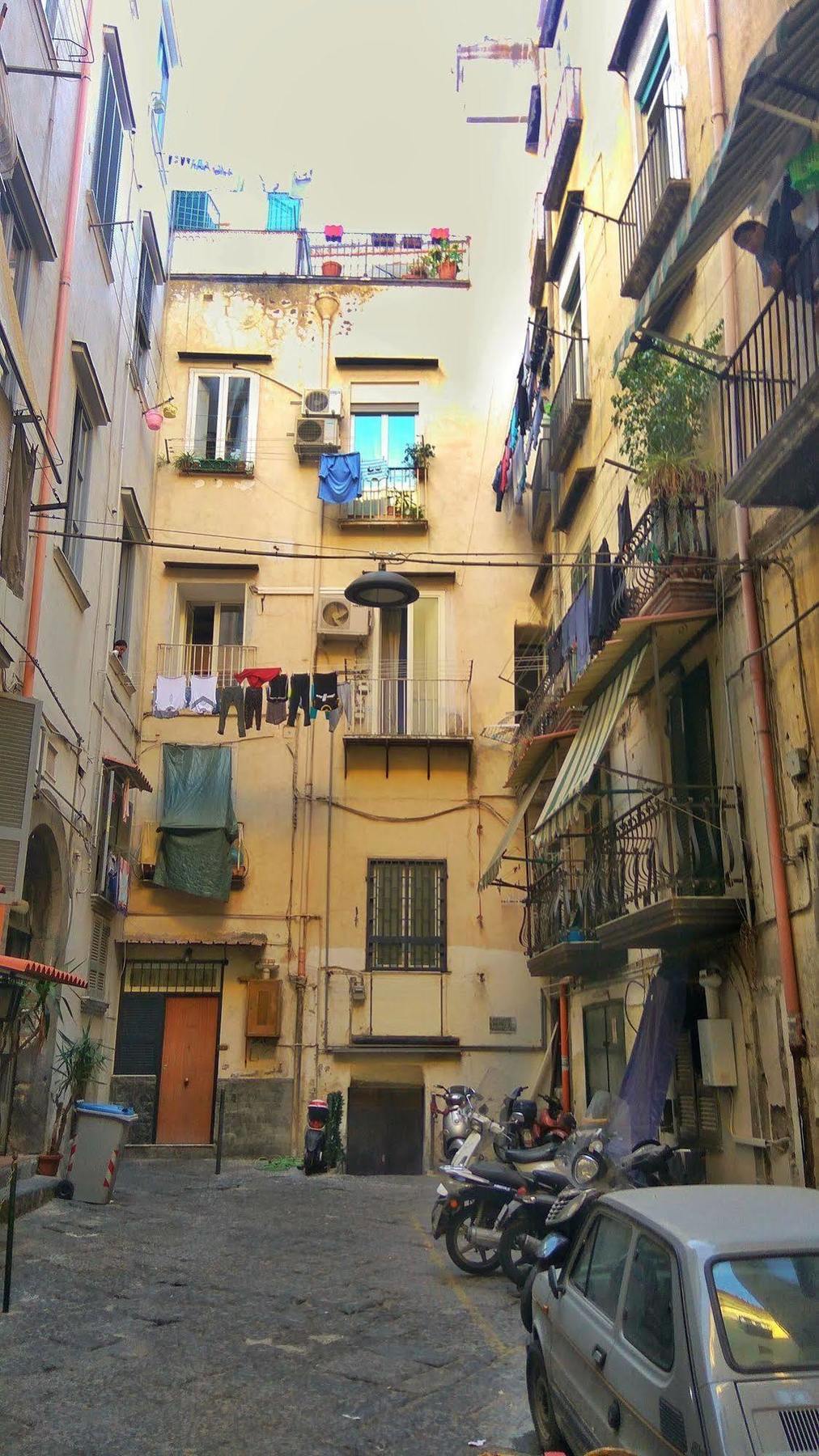 Dimora Dei Giganti Bed & Breakfast Napoli Exterior foto
